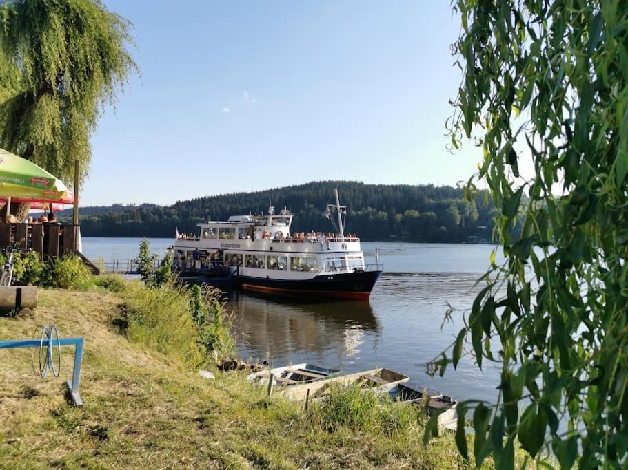 Apartman S Terasou A Vyhledem Na Jezero Lipno Kovářov 外观 照片
