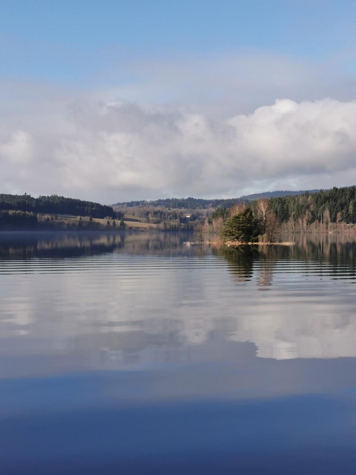 Apartman S Terasou A Vyhledem Na Jezero Lipno Kovářov 外观 照片