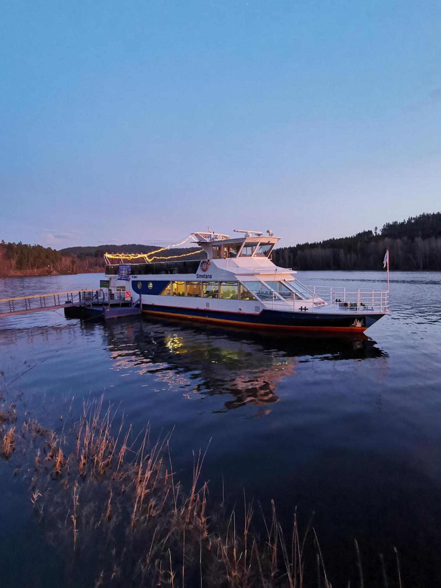 Apartman S Terasou A Vyhledem Na Jezero Lipno Kovářov 外观 照片